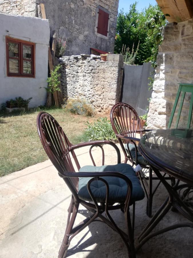 Апартаменты Old Istrian House,Free Parking Galizana Экстерьер фото