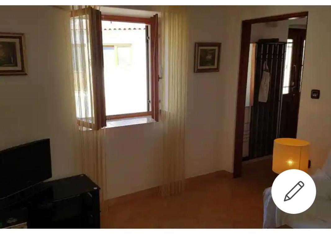 Апартаменты Old Istrian House,Free Parking Galizana Экстерьер фото